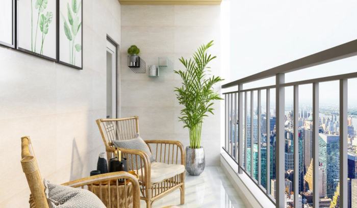 Elegant balcony decor